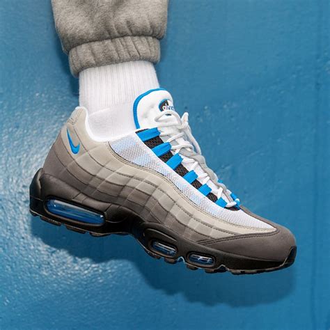 nike air max 95 blue.